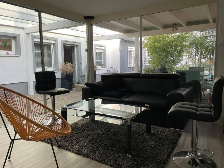 Outlet Center House, Pool-Jacuzzi-Garden-Sundeck Parndorf Exterior foto